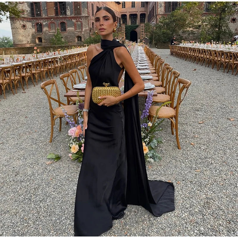 Robe Longue Satinée Dos Nu