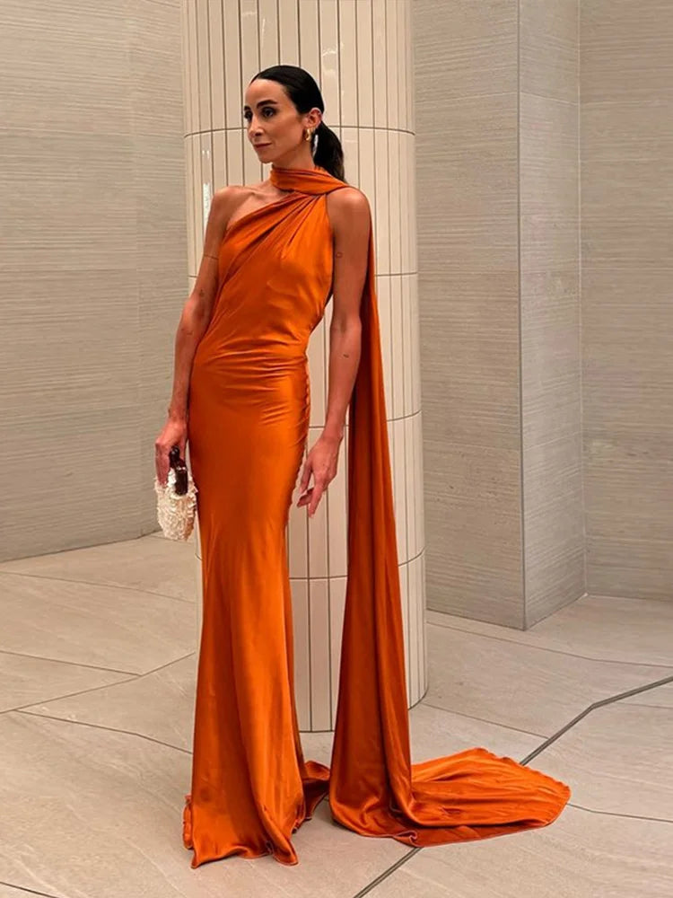 Robe Longue Satinée Dos Nu